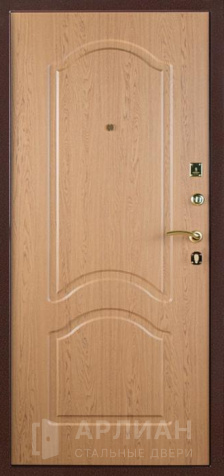 Фото №2 «Железная дверь с классическим дизайном и высоким уровнем шумоизоляции №8»